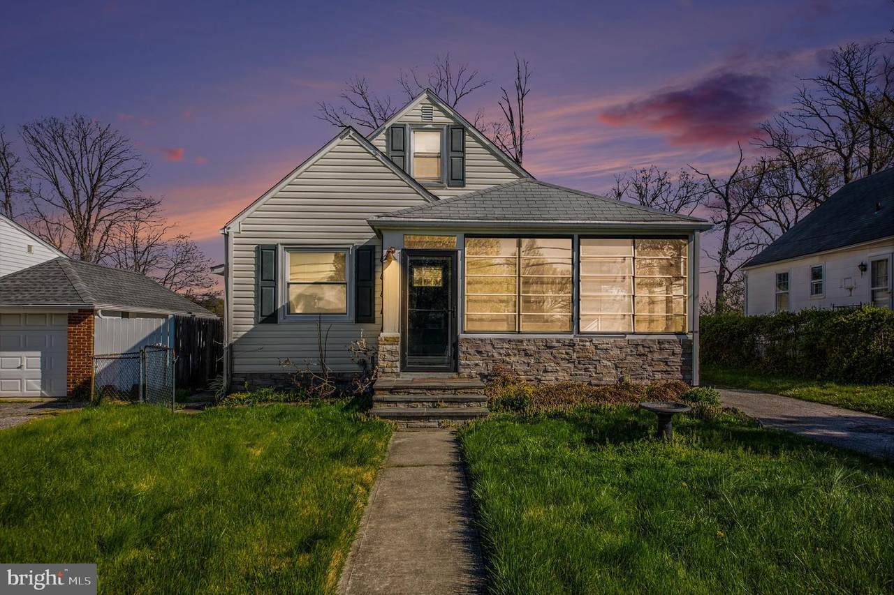 1750 Forrest Avenue - Photo 1