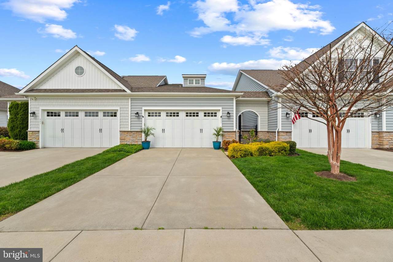845 Moorings Circle - Photo 1