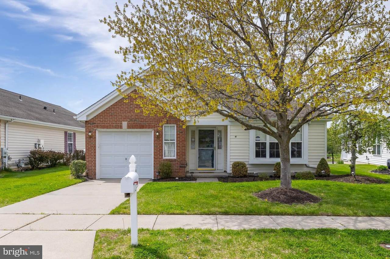 41 Grandview Place - Photo 1