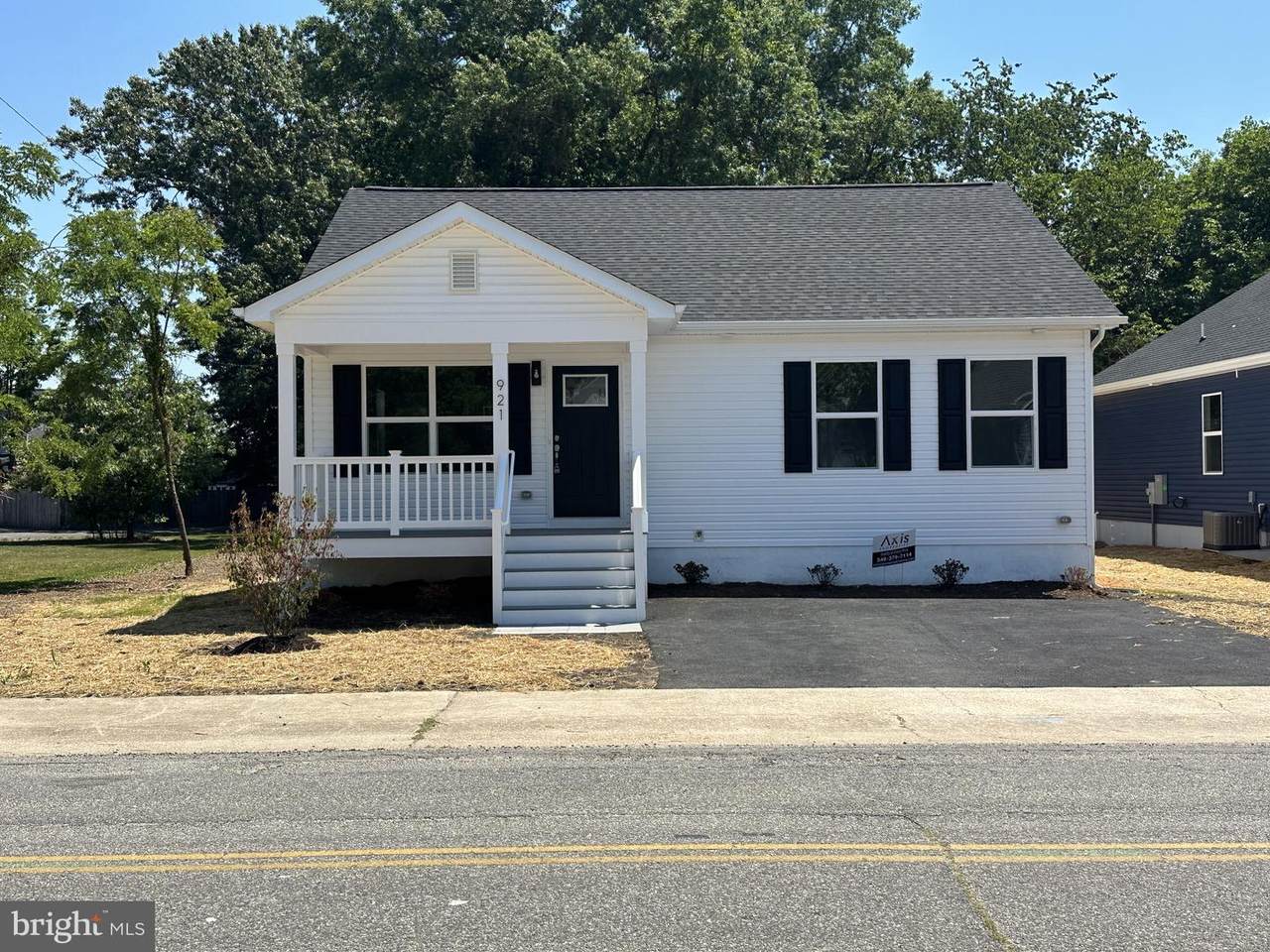 921 Jackson Street - Photo 1