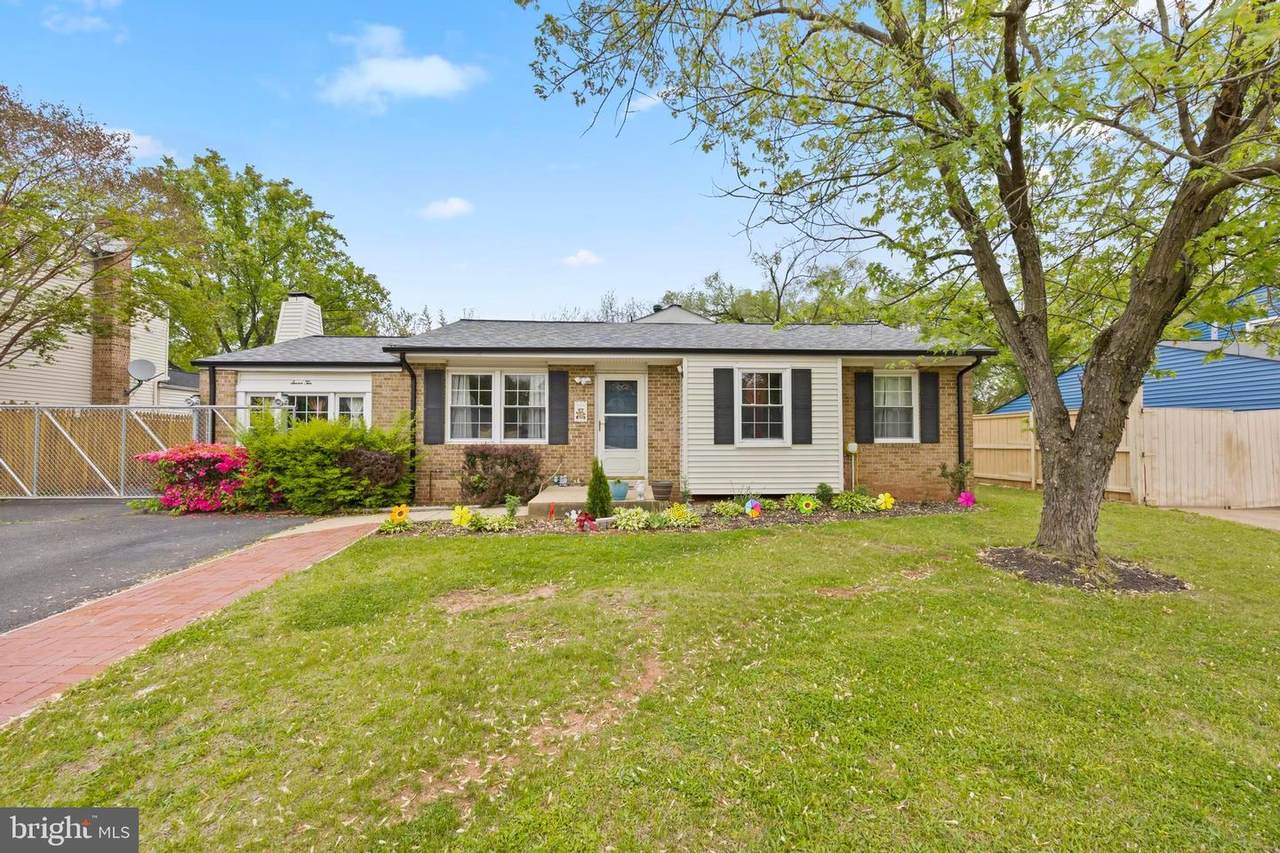 710 Argonne Avenue - Photo 1