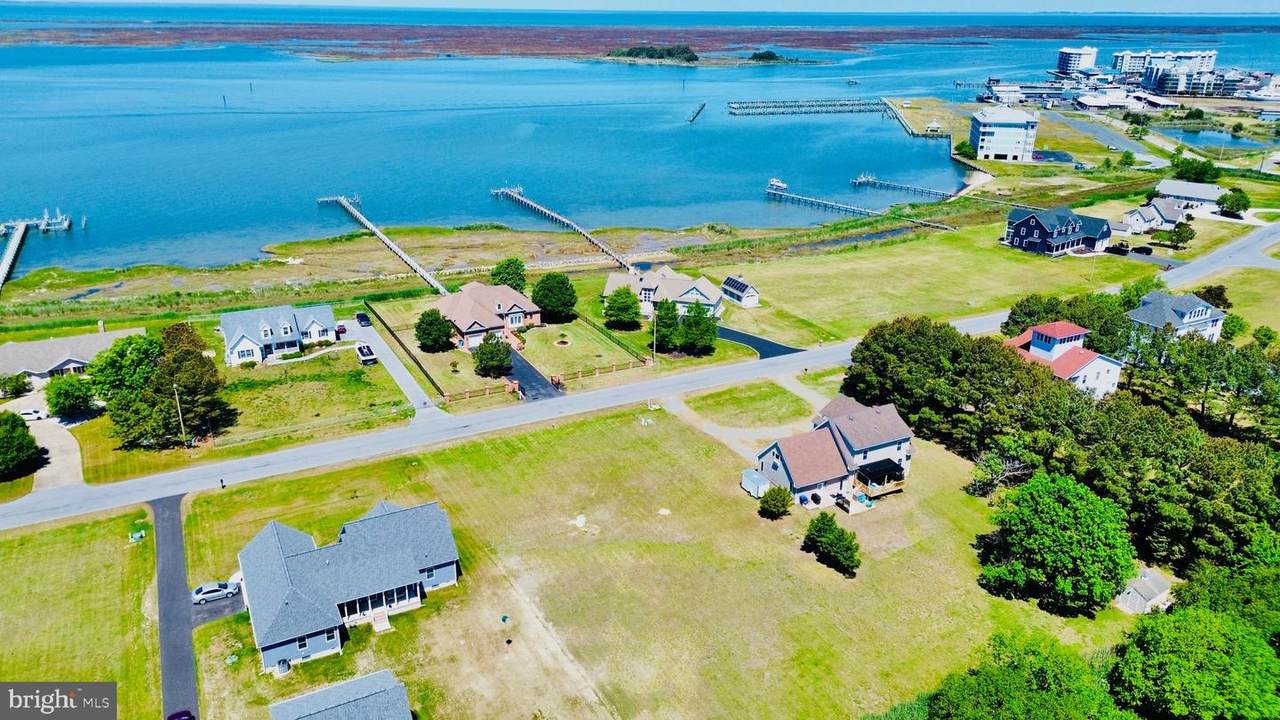 18 Hammock Point - Photo 1