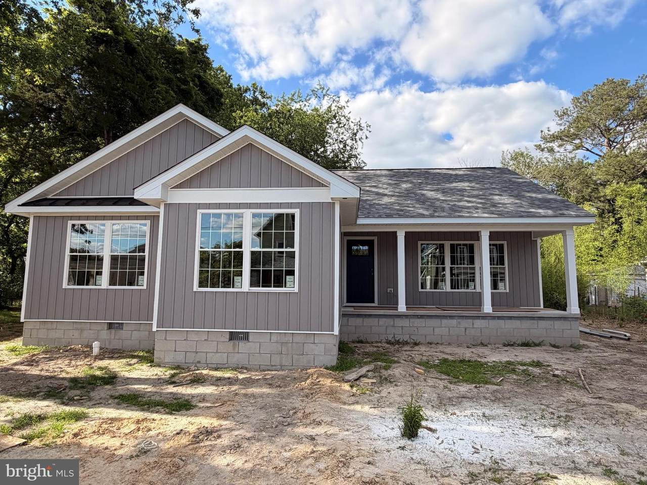 703 East Street - Photo 1