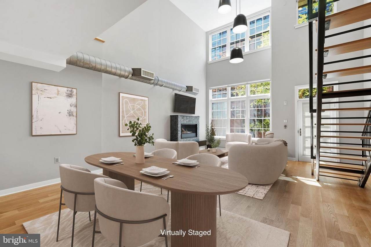 1610 Queen Street - Photo 1