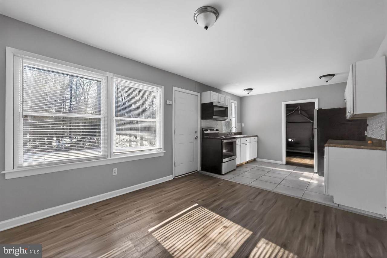 17 Bonnie Lane - Photo 1