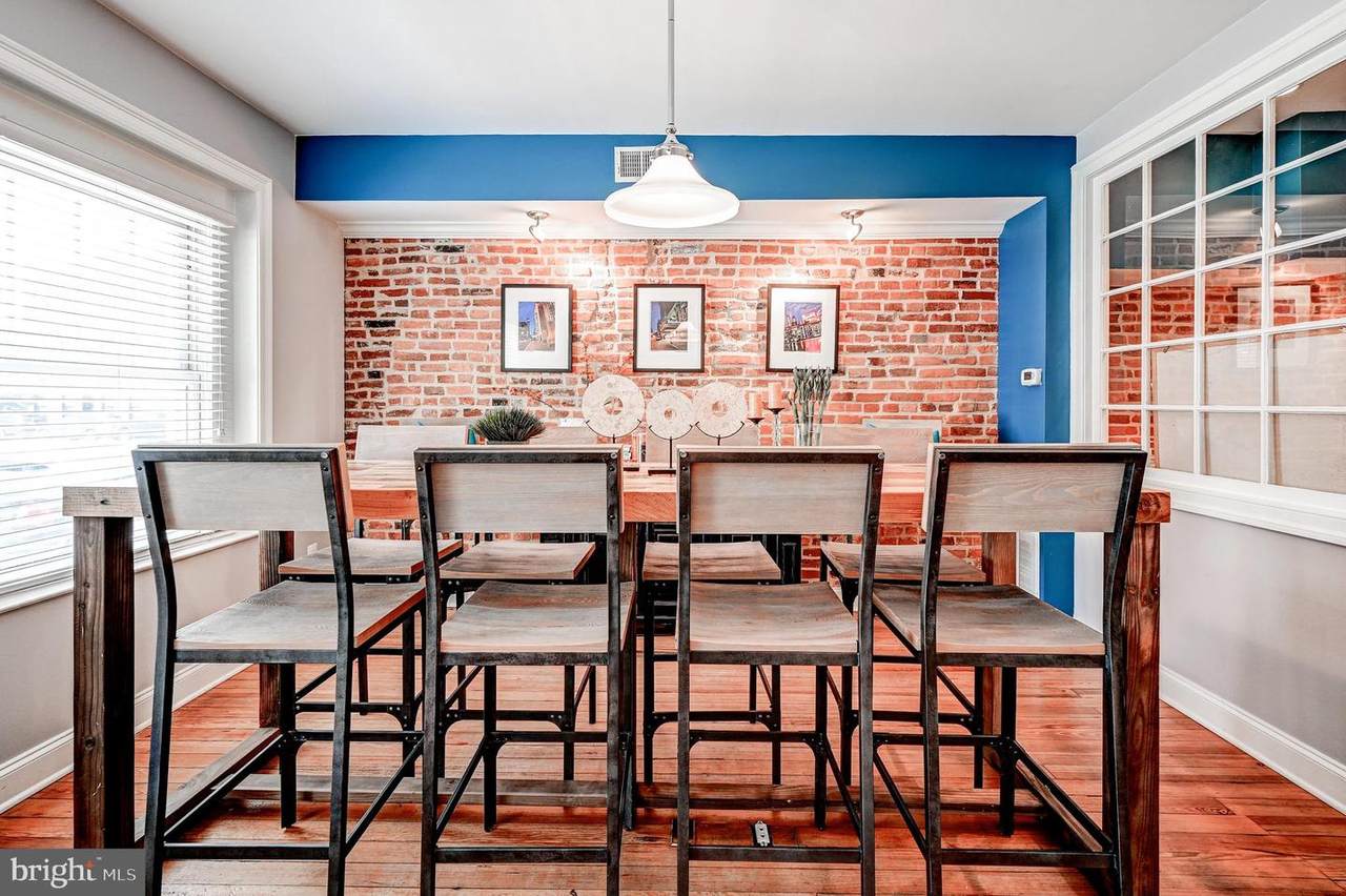 1437 Fort Avenue - Photo 1