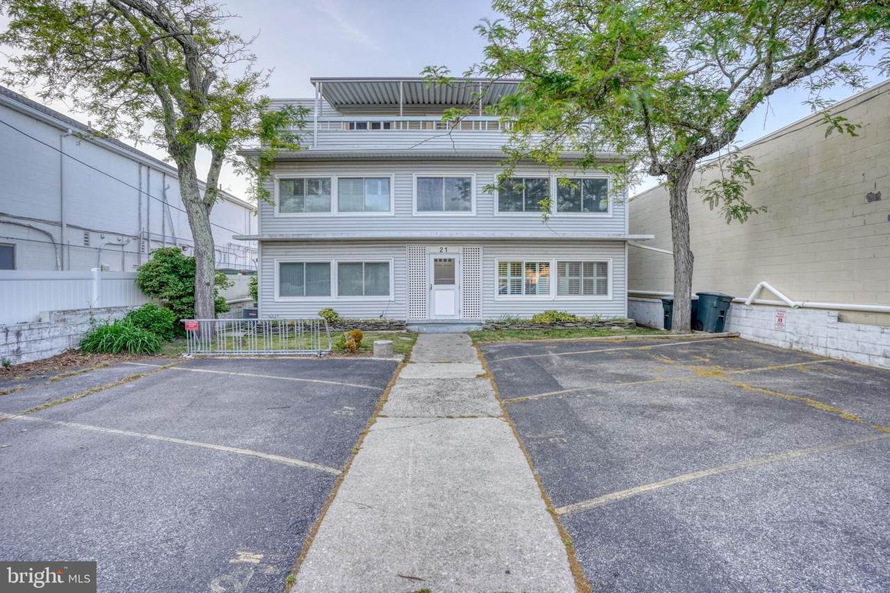 21 Wilmington Avenue - Photo 1