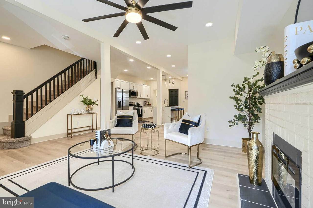 5019 Queensberry Avenue - Photo 1