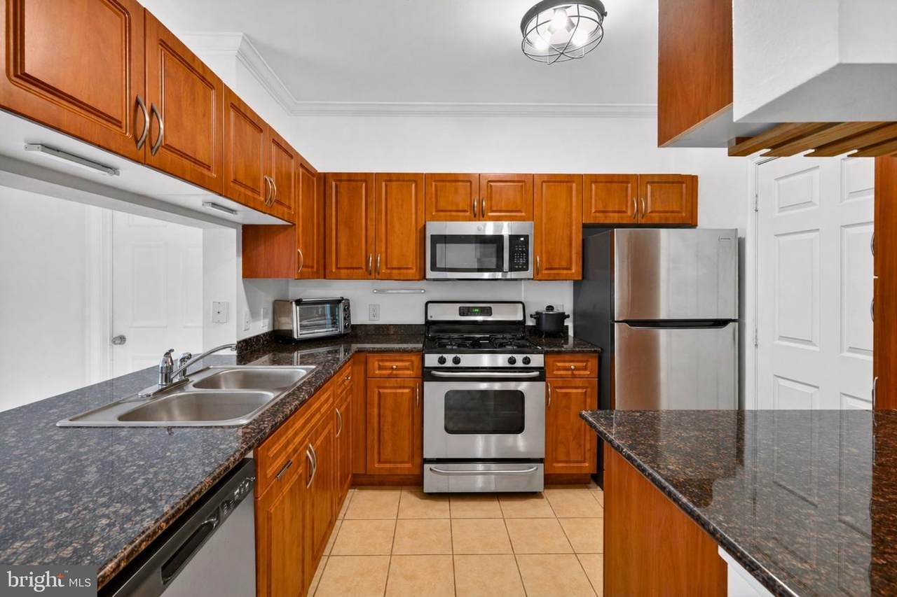 12937 Centre Park Circle - Photo 1