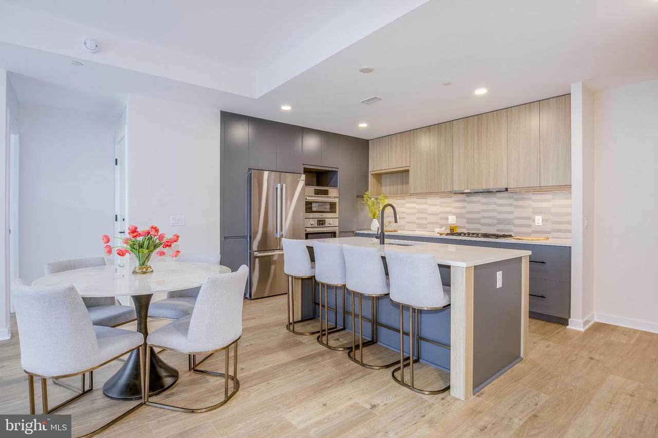 255 W. Falls Station Boulevard - Photo 1