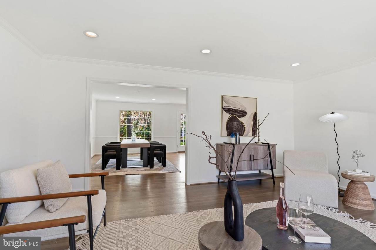 9312 Sprinklewood Lane - Photo 1