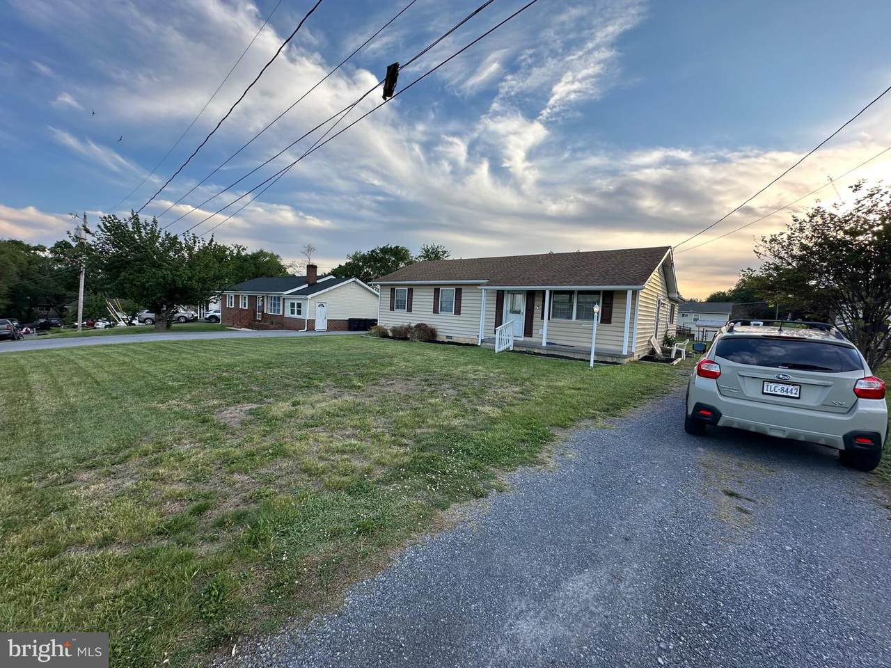 104 Hilltop Terrace - Photo 1
