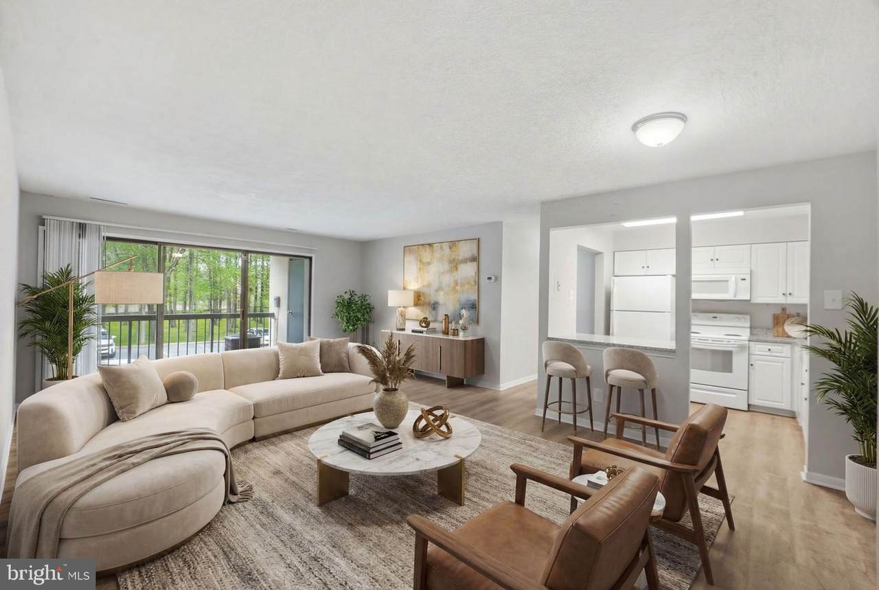 10114 Campus Way - Photo 1