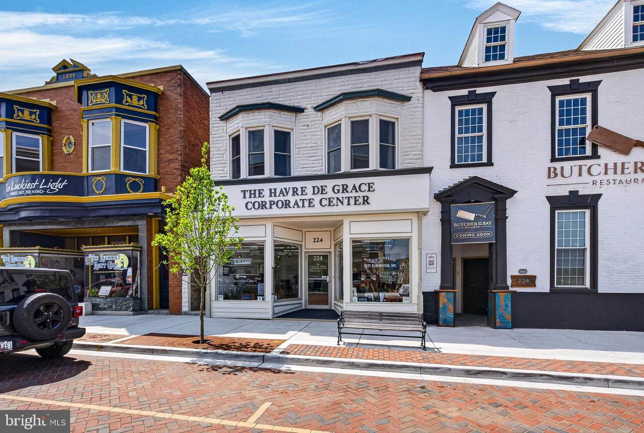 224 Washington Street - Photo 1