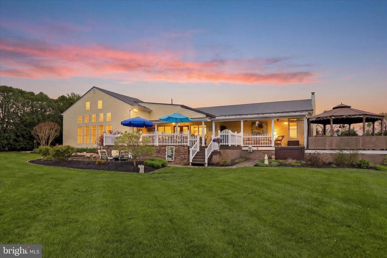 10678 Scenic View Drive - Photo 1