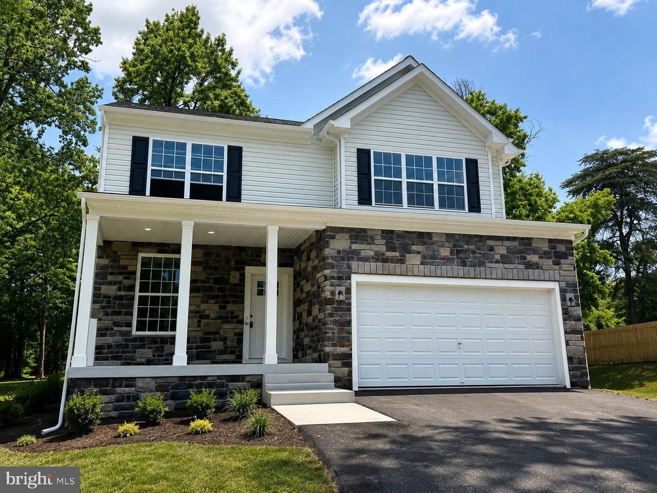 7368 Cedar Ave. - Photo 1