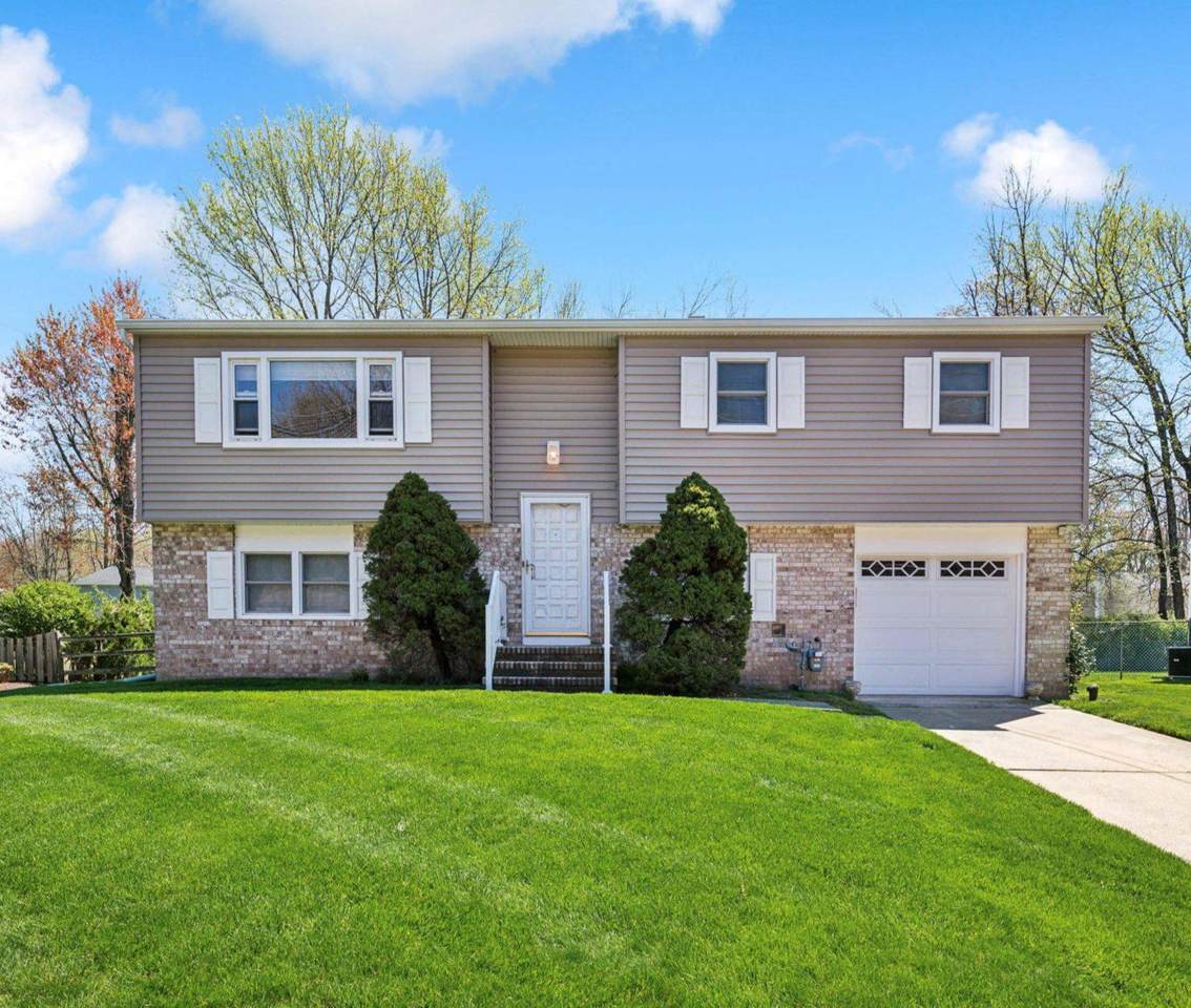 399 Green Lane - Photo 1