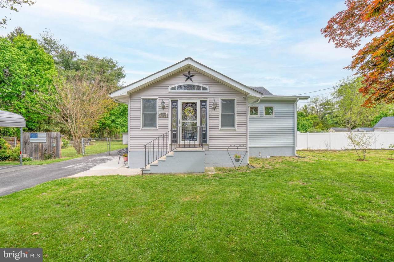 1786 Washington Avenue - Photo 1