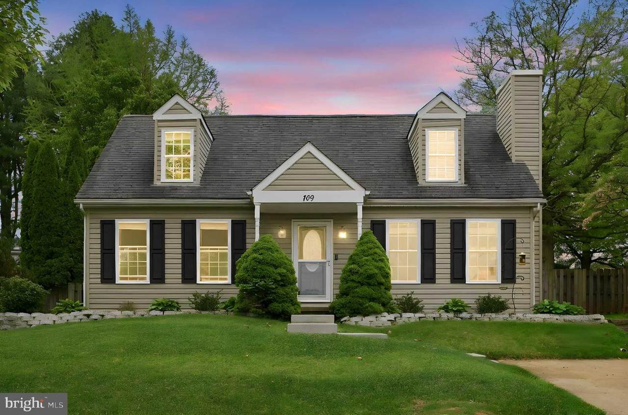 109 Holly Wreath Drive - Photo 1