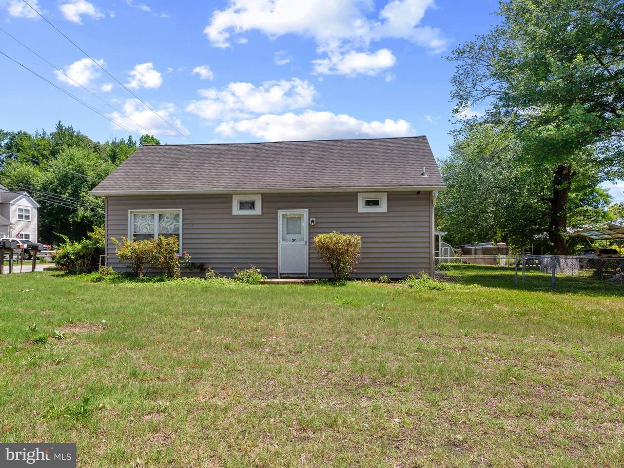 https://bt-photos.global.ssl.fastly.net/brightmls/1280_boomver_2_804809326922-2.jpg