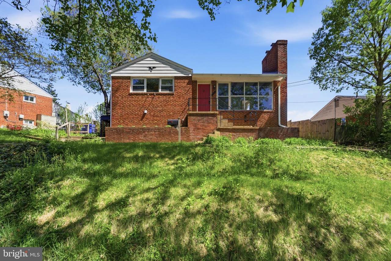10303 Haywood Drive - Photo 1