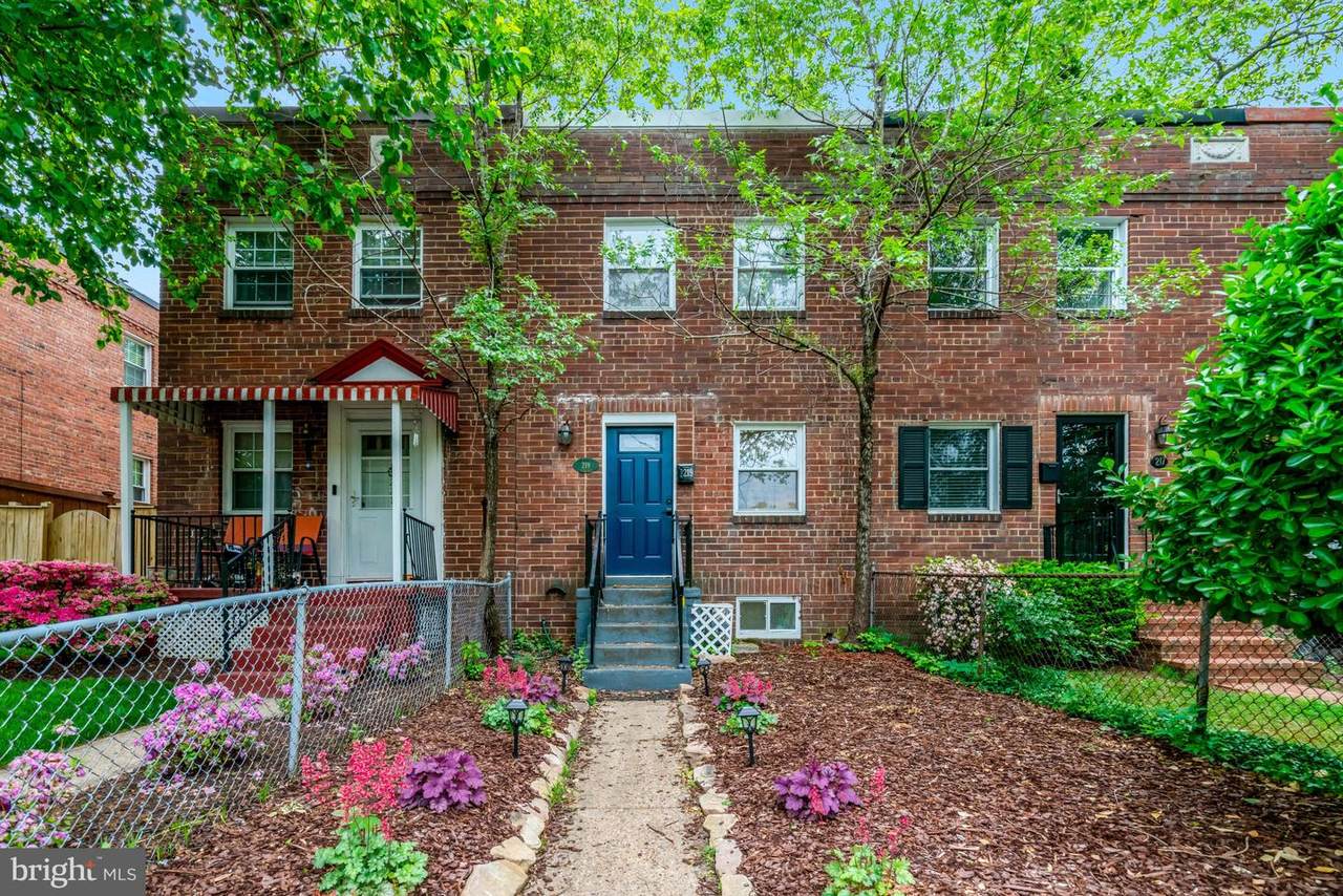 219 Buchanan Street - Photo 1