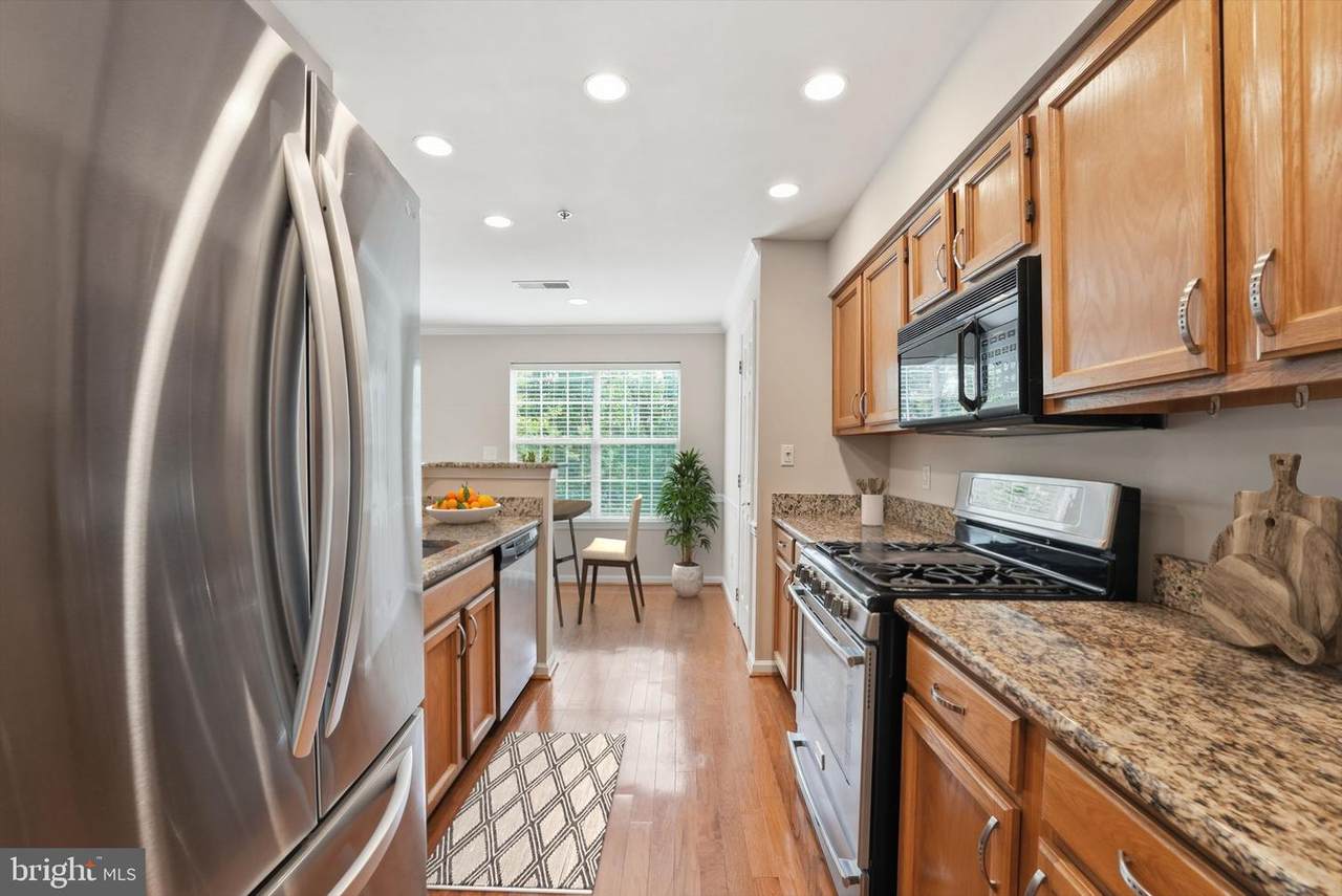11014 Koman Circle - Photo 1