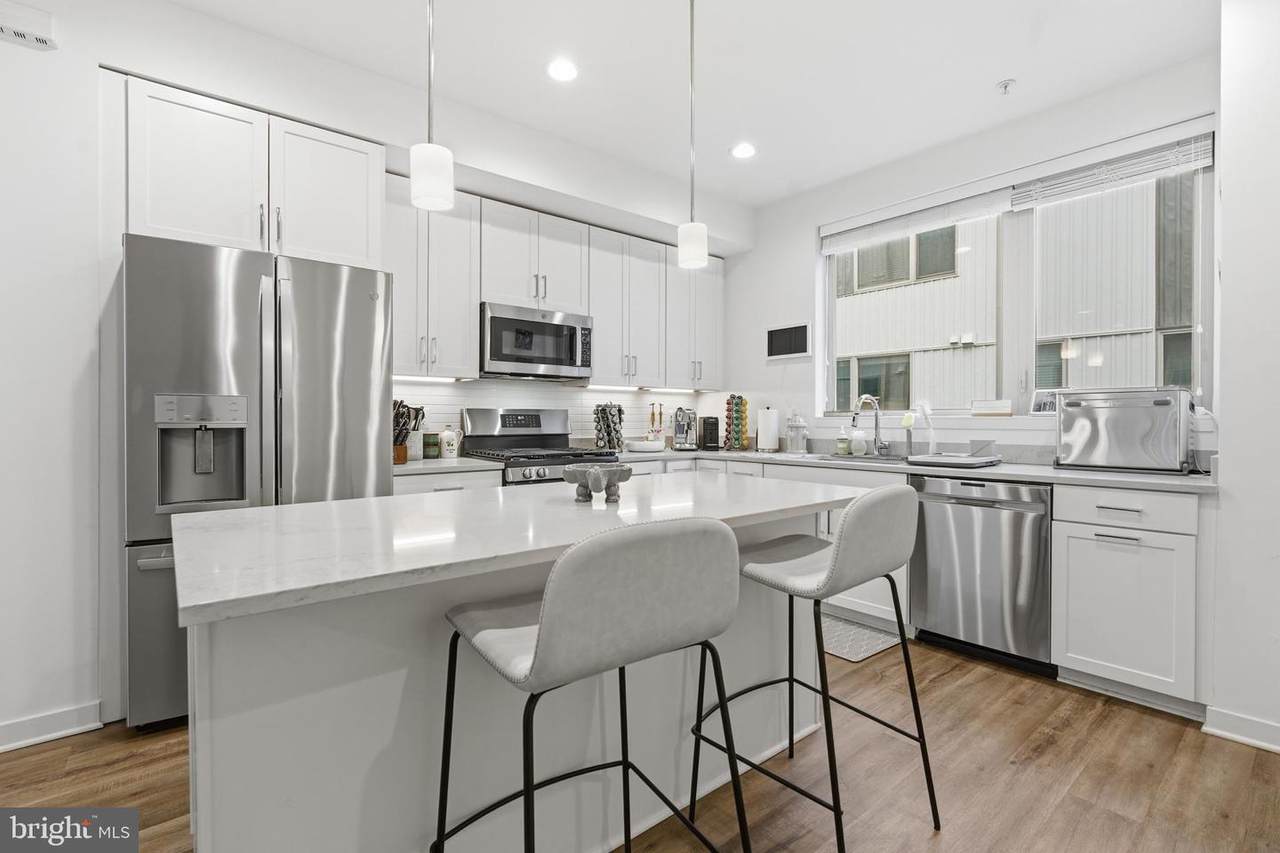 3118 Sunrise Walk - Photo 1