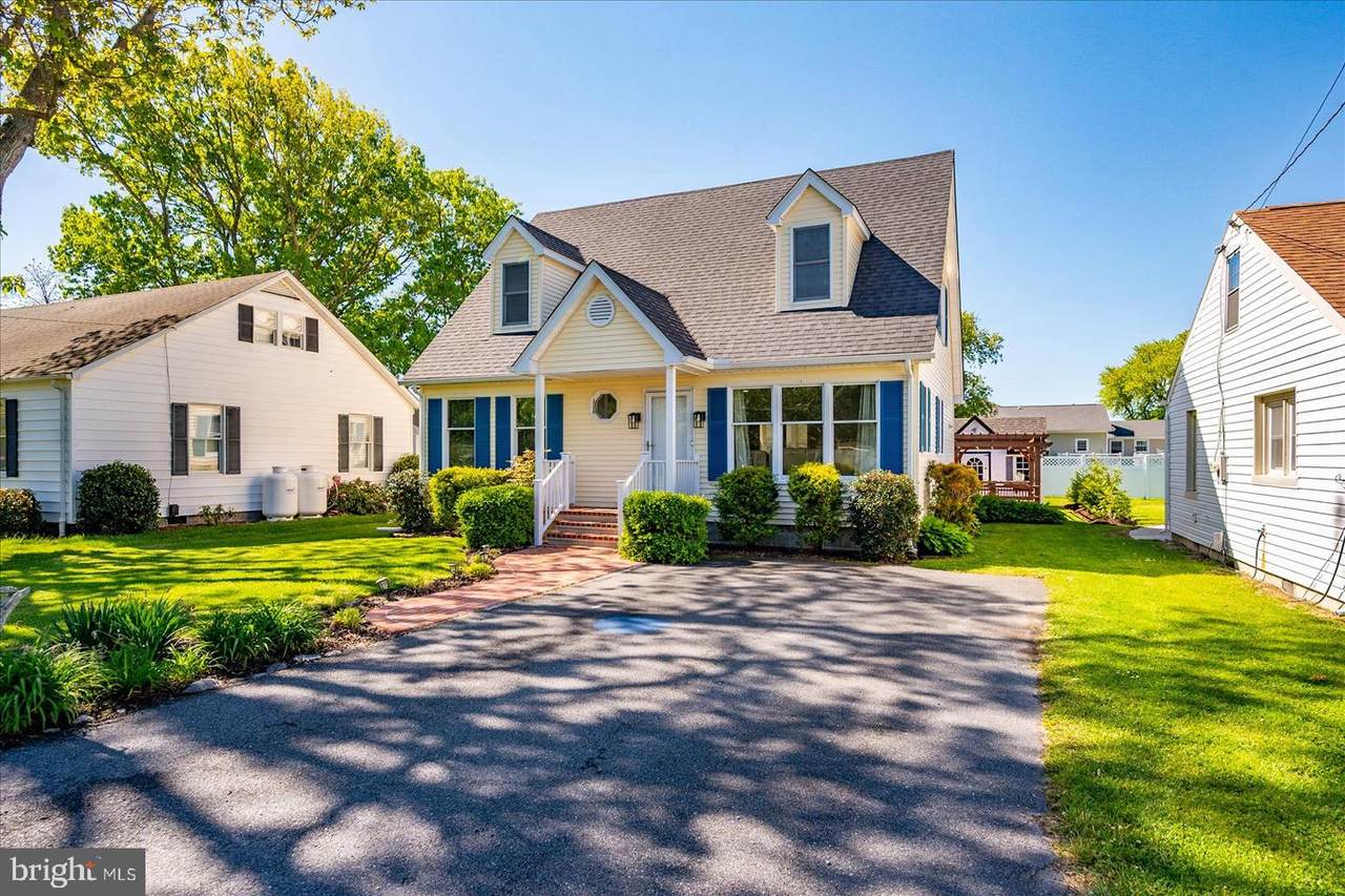 12912 Pine Street - Photo 1