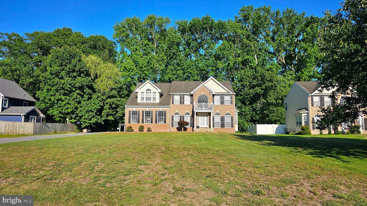 8625 Shadow Lane - Photo 1