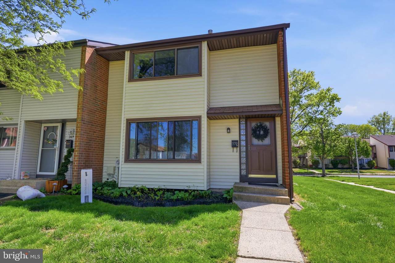 370 Bolton Road - Photo 1