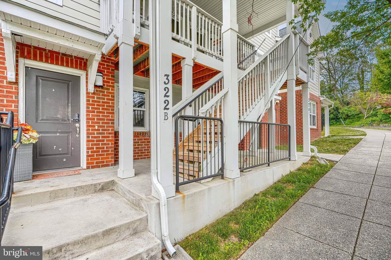 322 St Louis Street - Photo 1