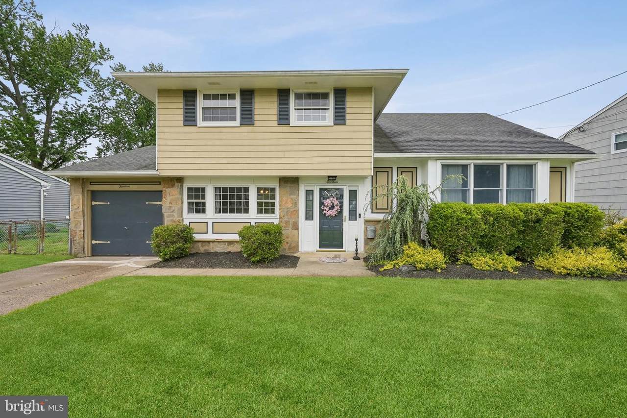 14 Swarthmore Avenue - Photo 1