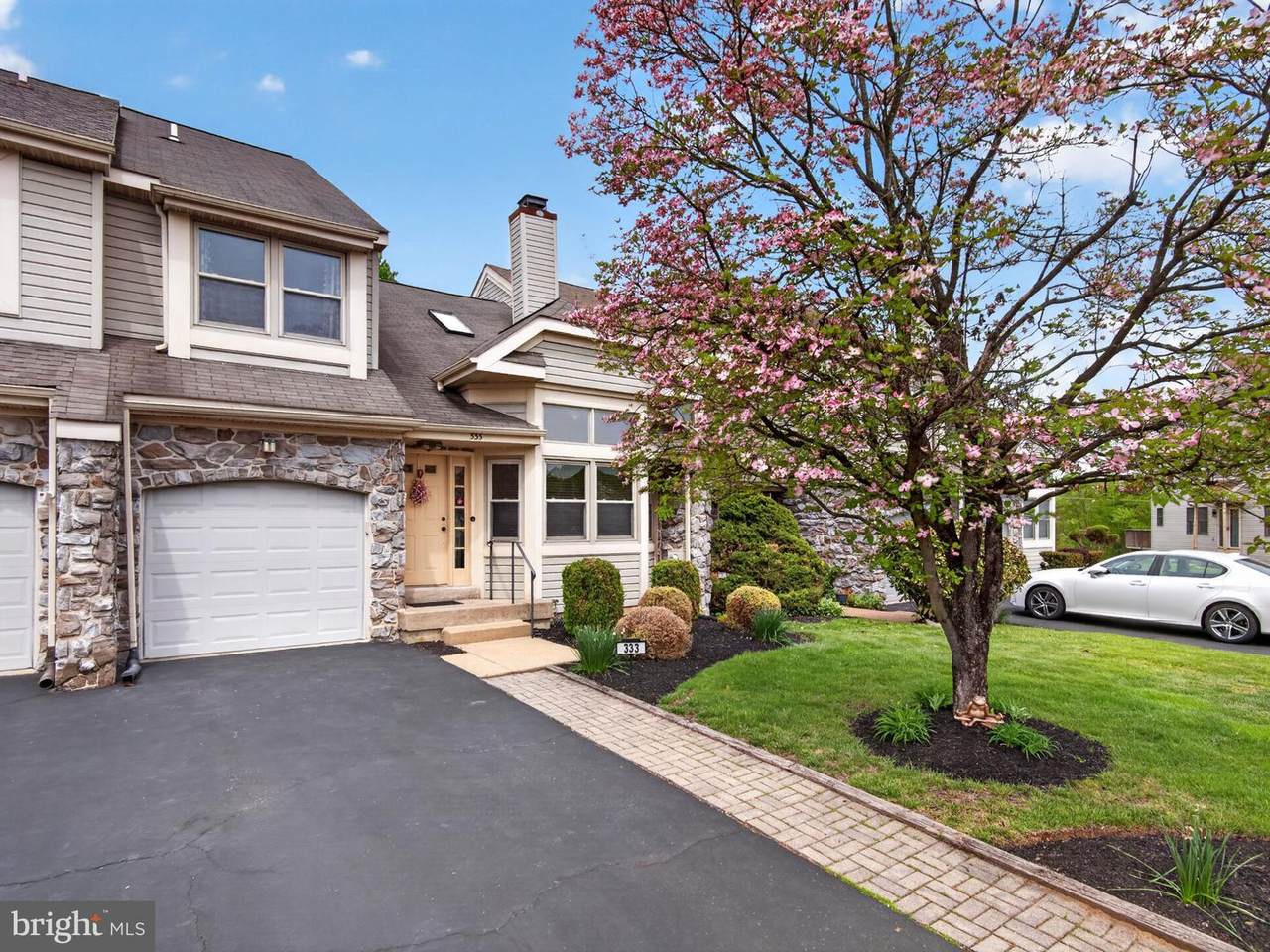 333 Basswood Circle - Photo 1