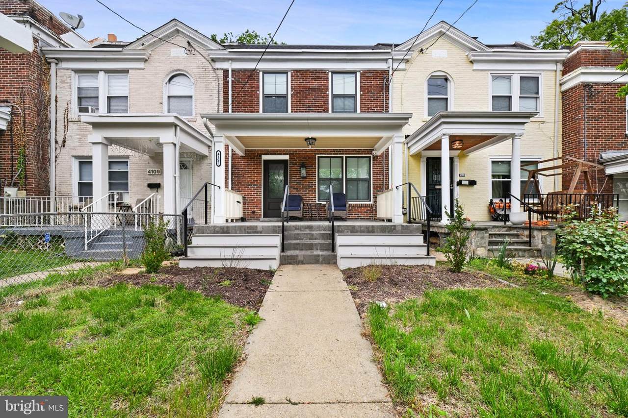 4107 4TH Street - Photo 1
