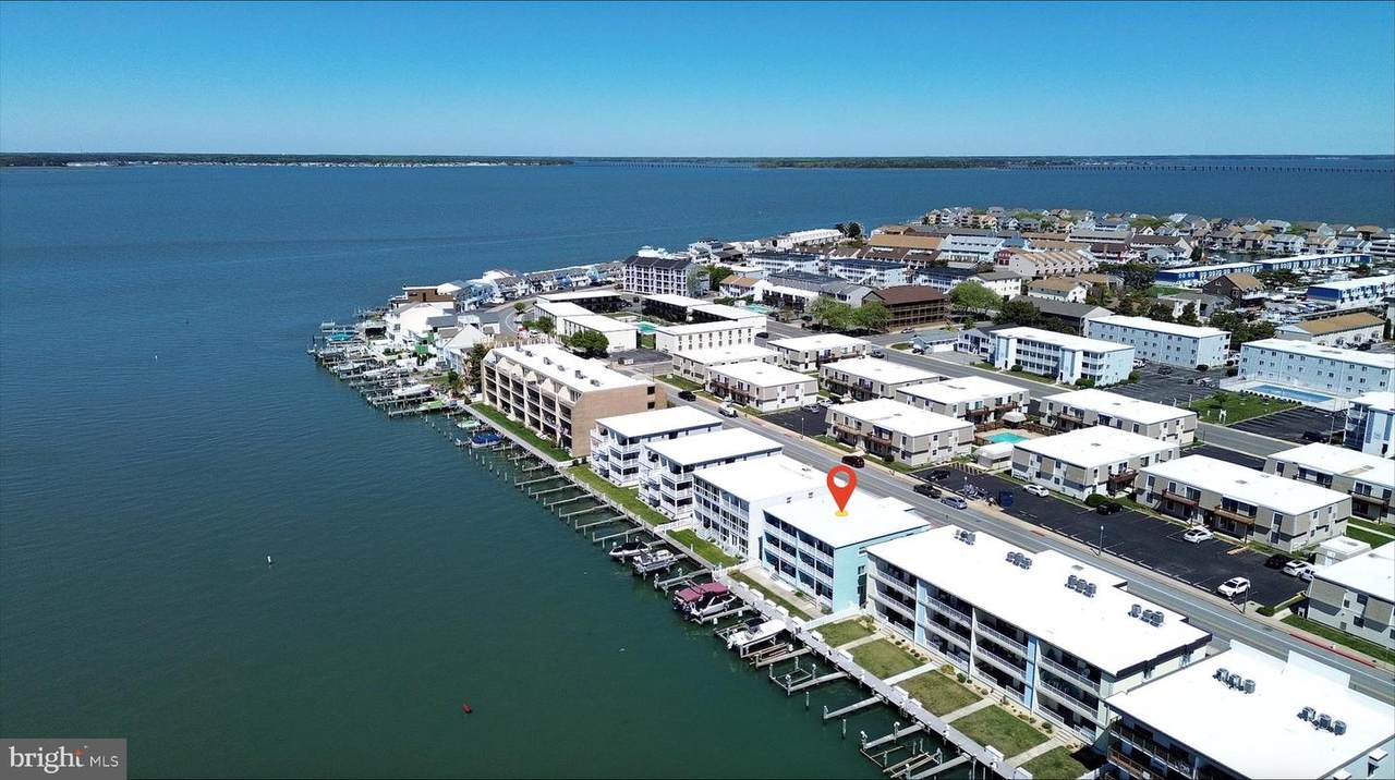 419 Bayshore Drive - Photo 1