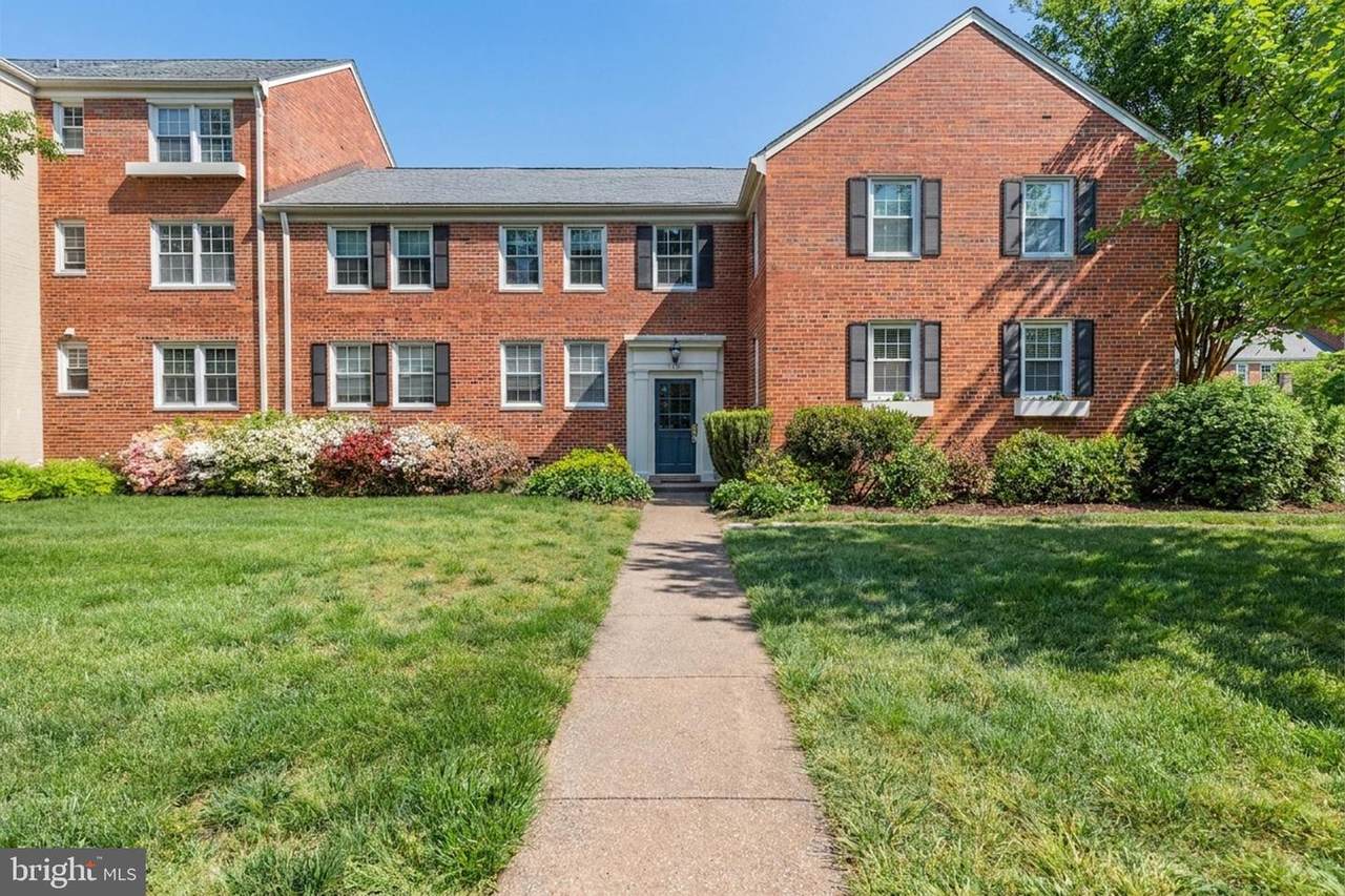 1104 Belle View Boulevard - Photo 1