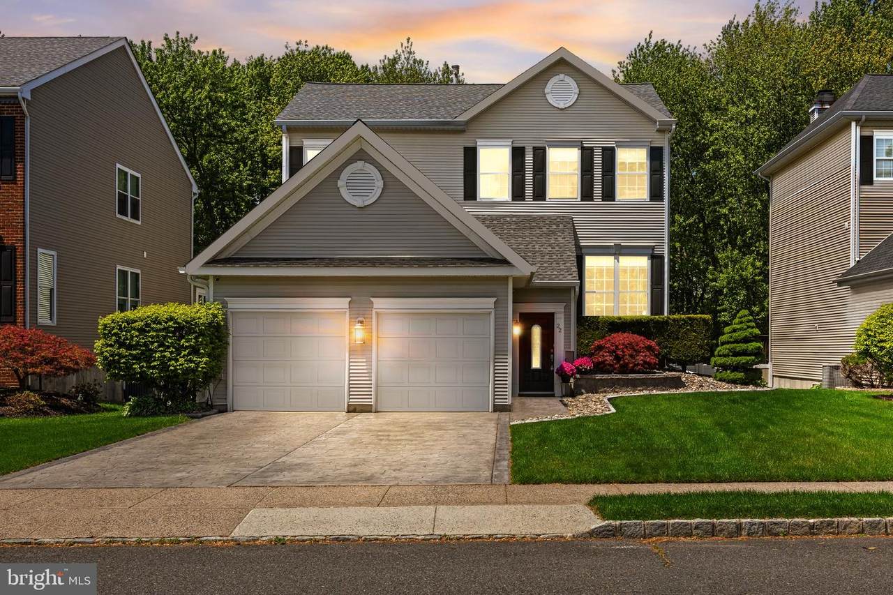 22 Tomahawk Drive - Photo 1