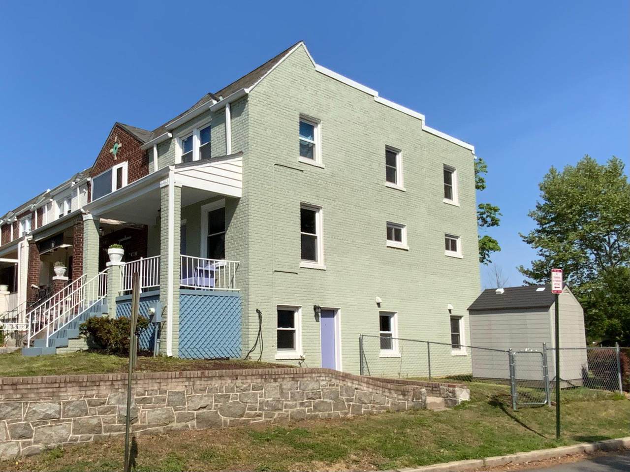 1772 E Street - Photo 1