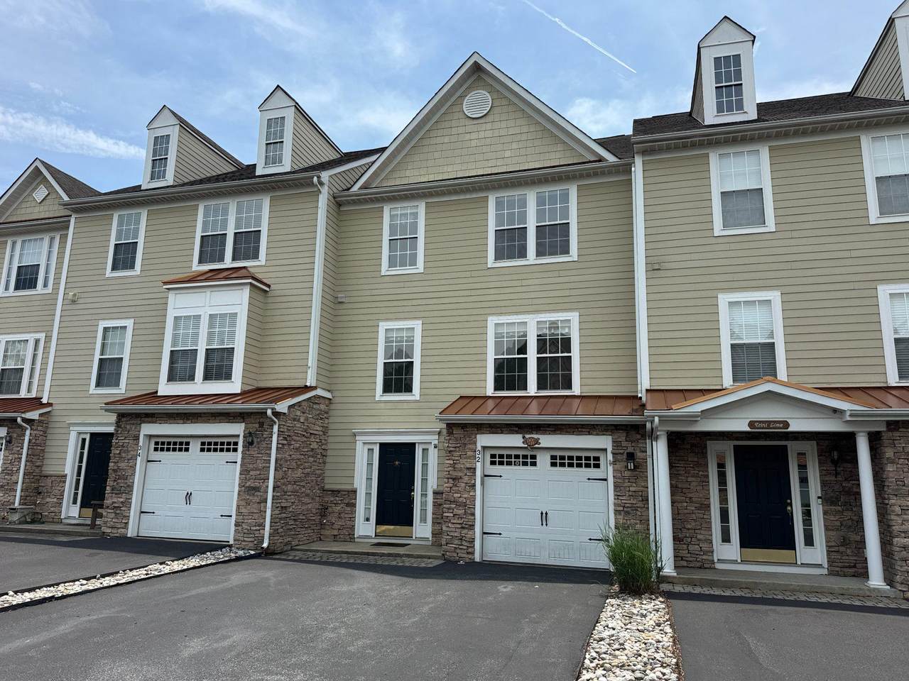 32 Tributary Lane - Photo 1