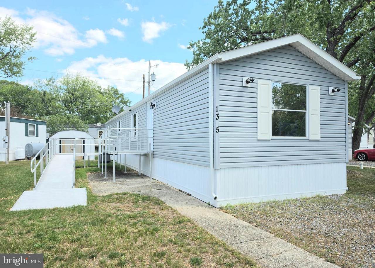10505 Cedarville - Photo 1