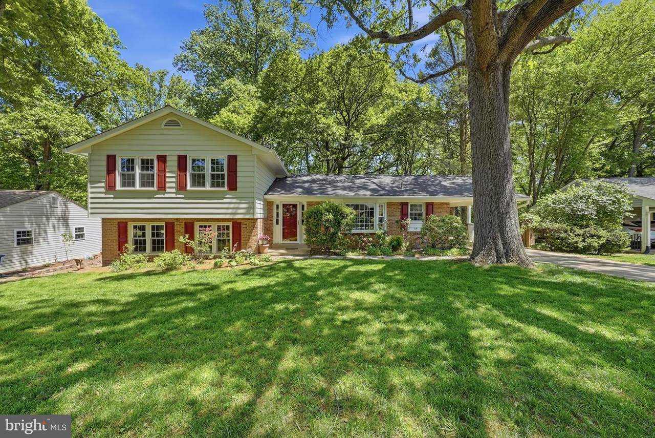 2327 Riviera Drive - Photo 1
