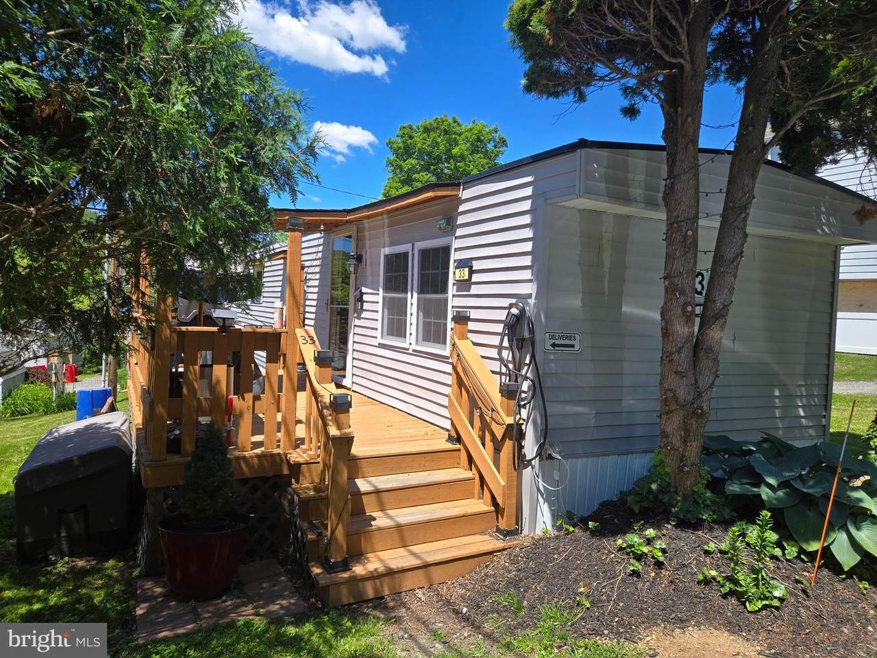33 Squaw Circle - Photo 1