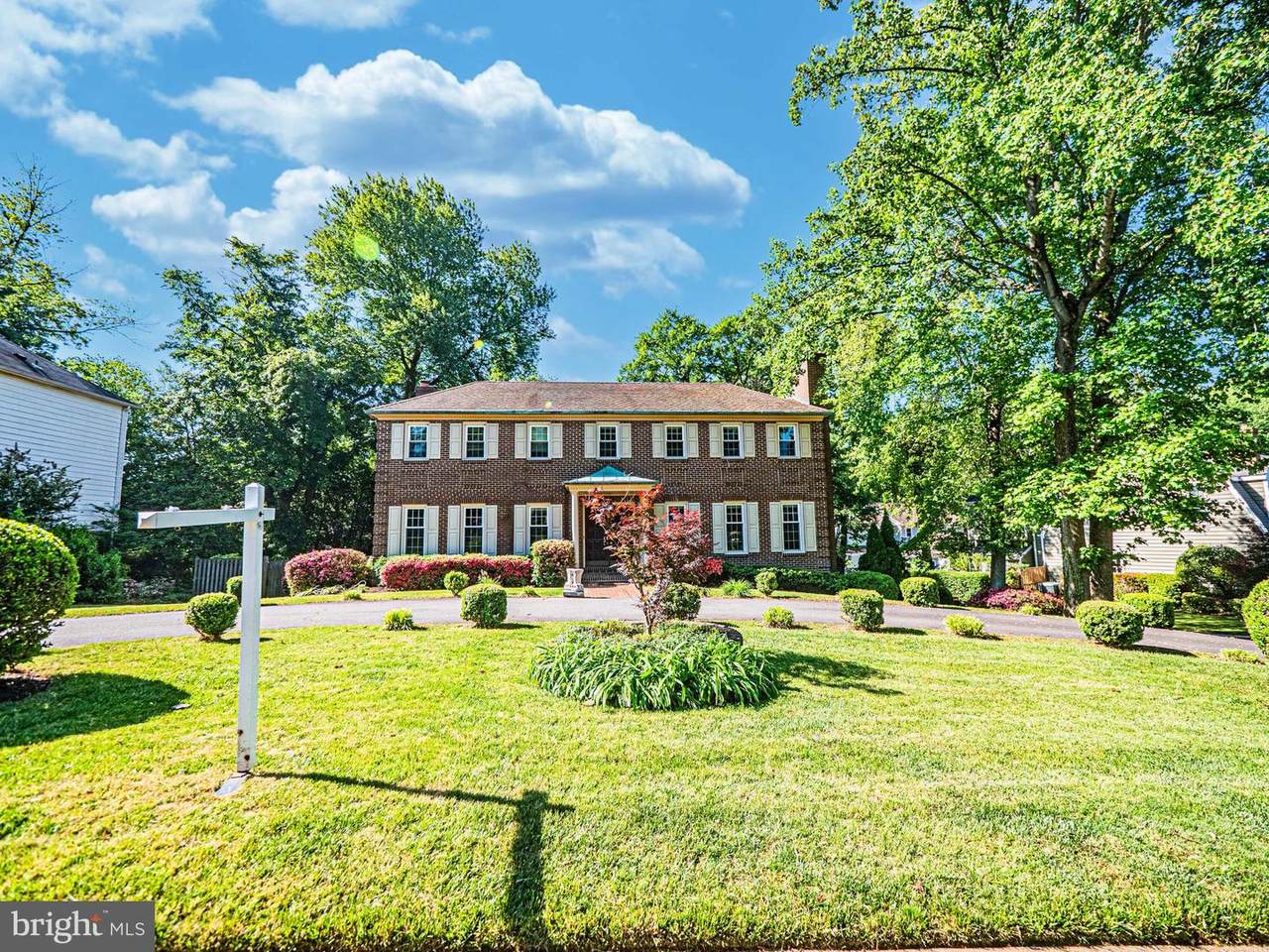 3901 Locust Lane - Photo 1