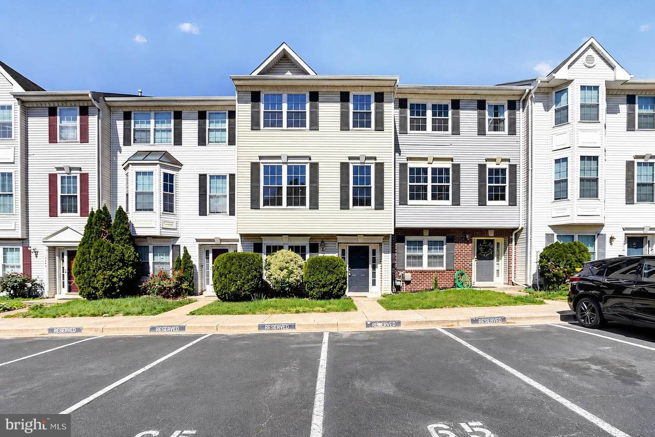 7706 Periwinkle Way - Photo 1