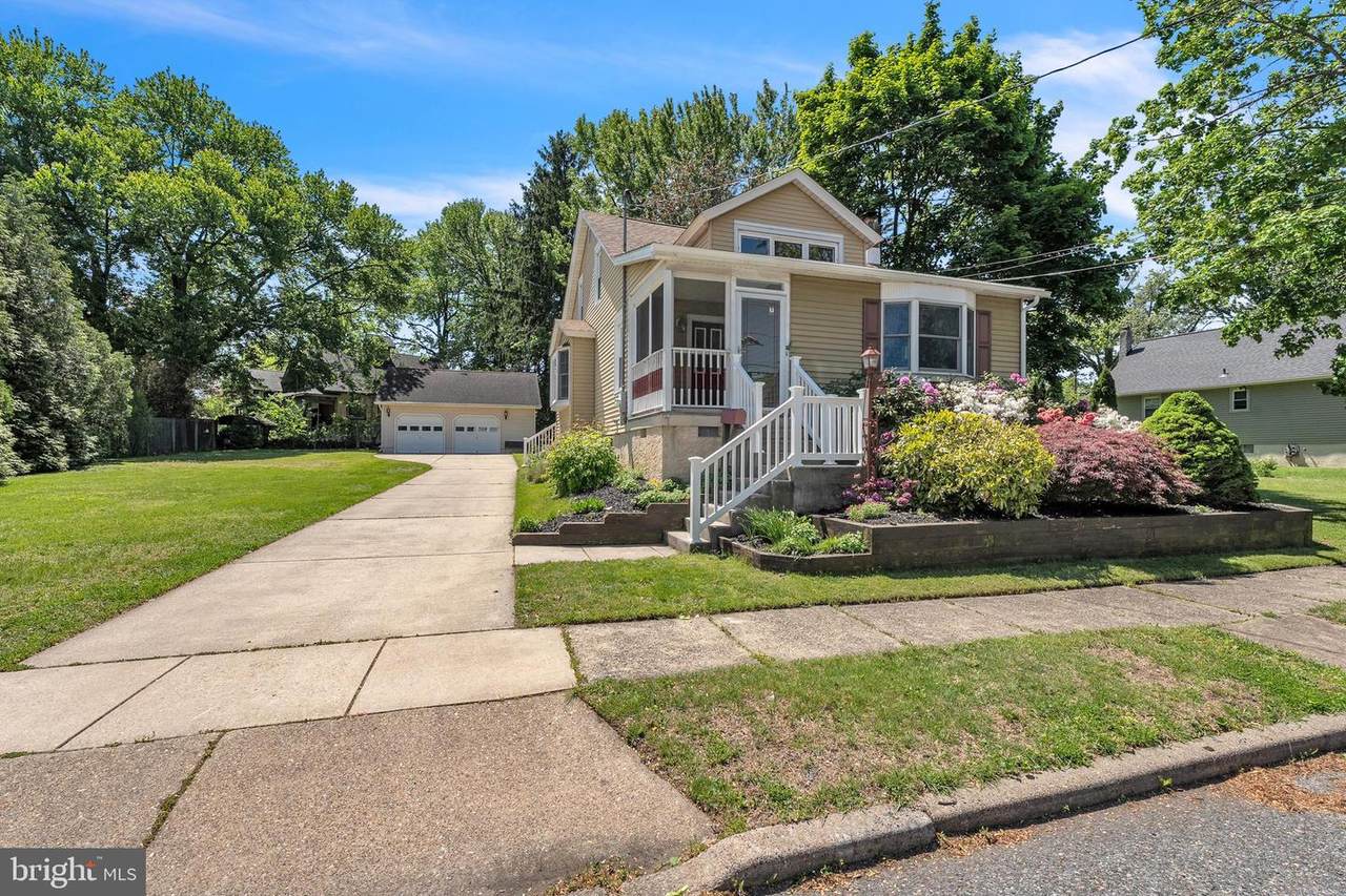 1310 Lincoln Avenue - Photo 1