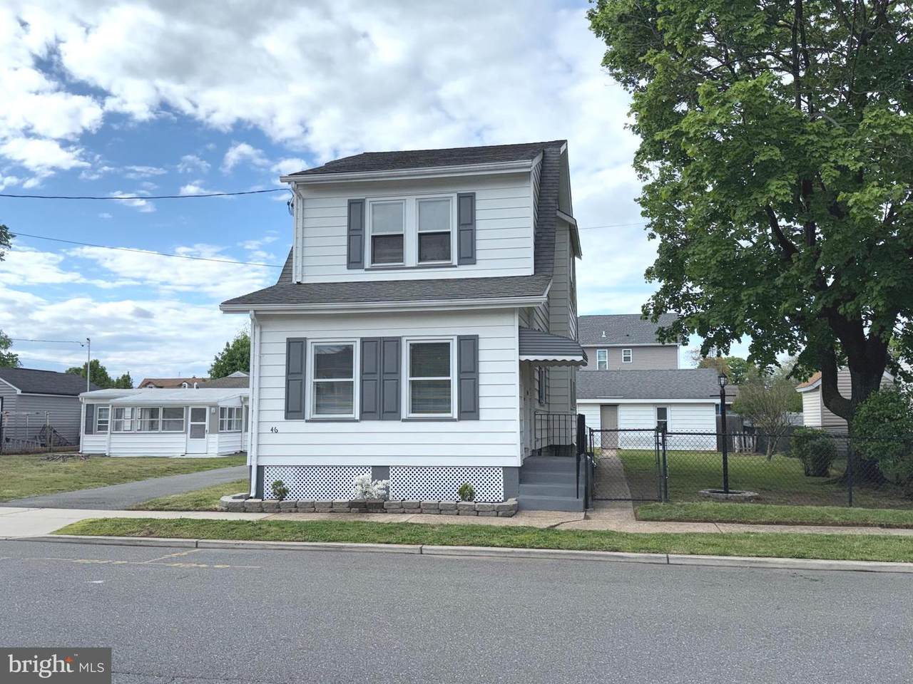 46-50 Morgan Avenue - Photo 1