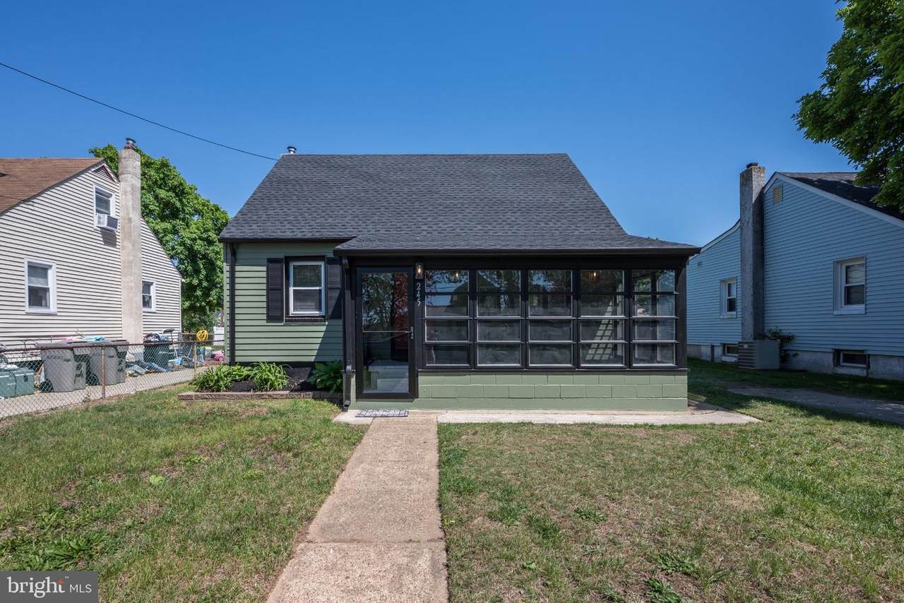 245 Nassau Avenue - Photo 1
