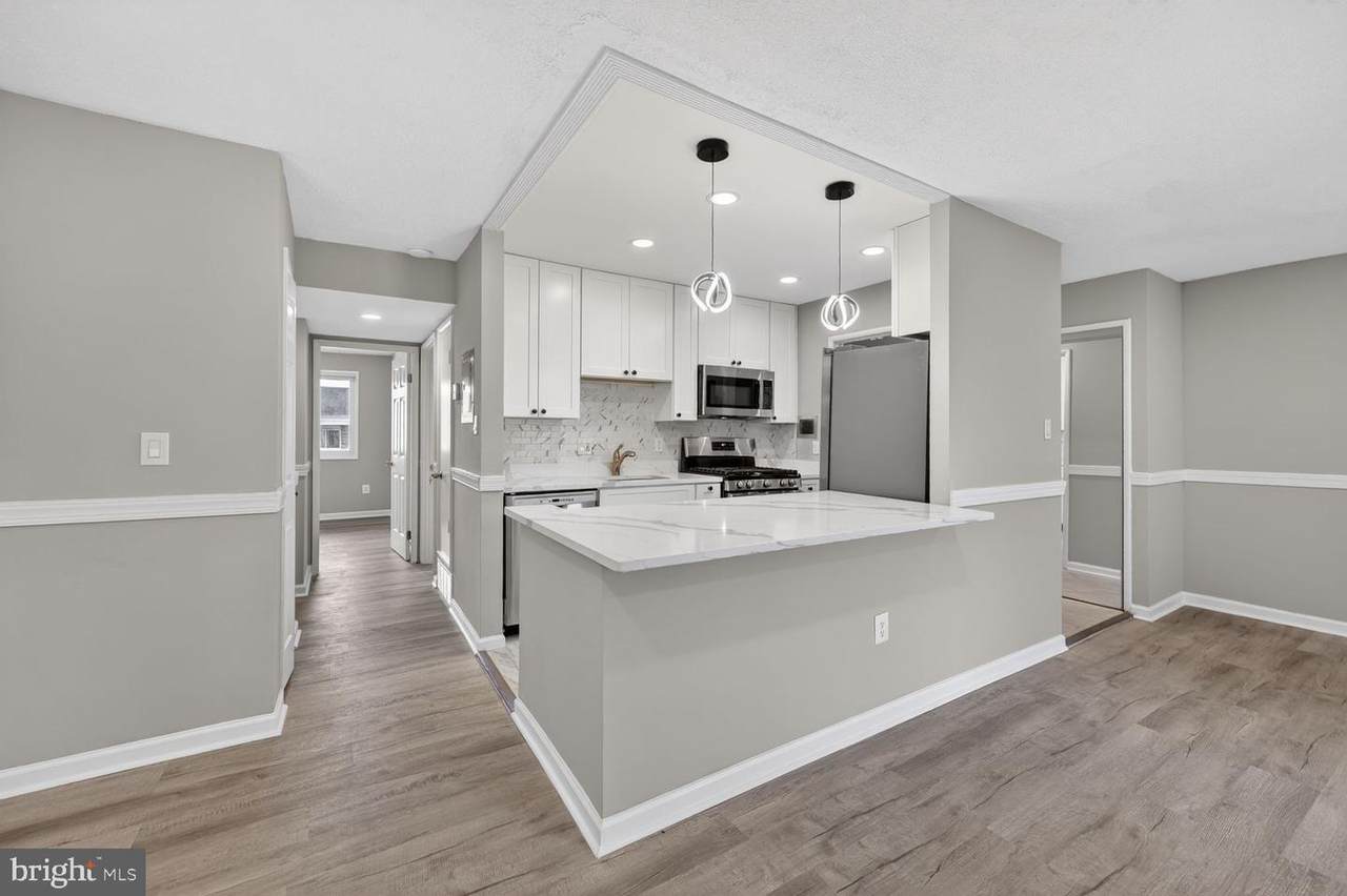 529 Wilson Bridge Drive - Photo 1