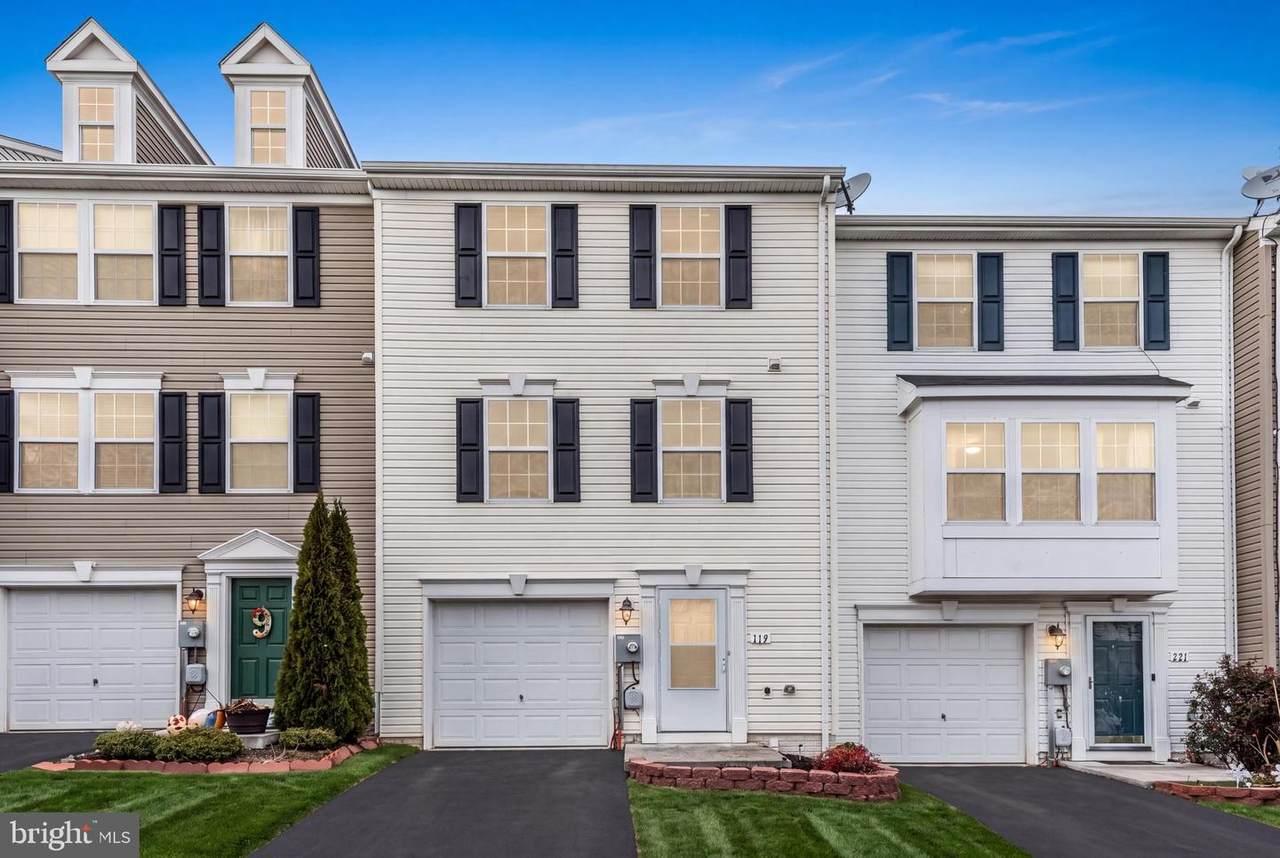 119 Monticello Square - Photo 1